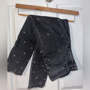 Abercrombie & Fitcb black mid rise skinny jeans with stars